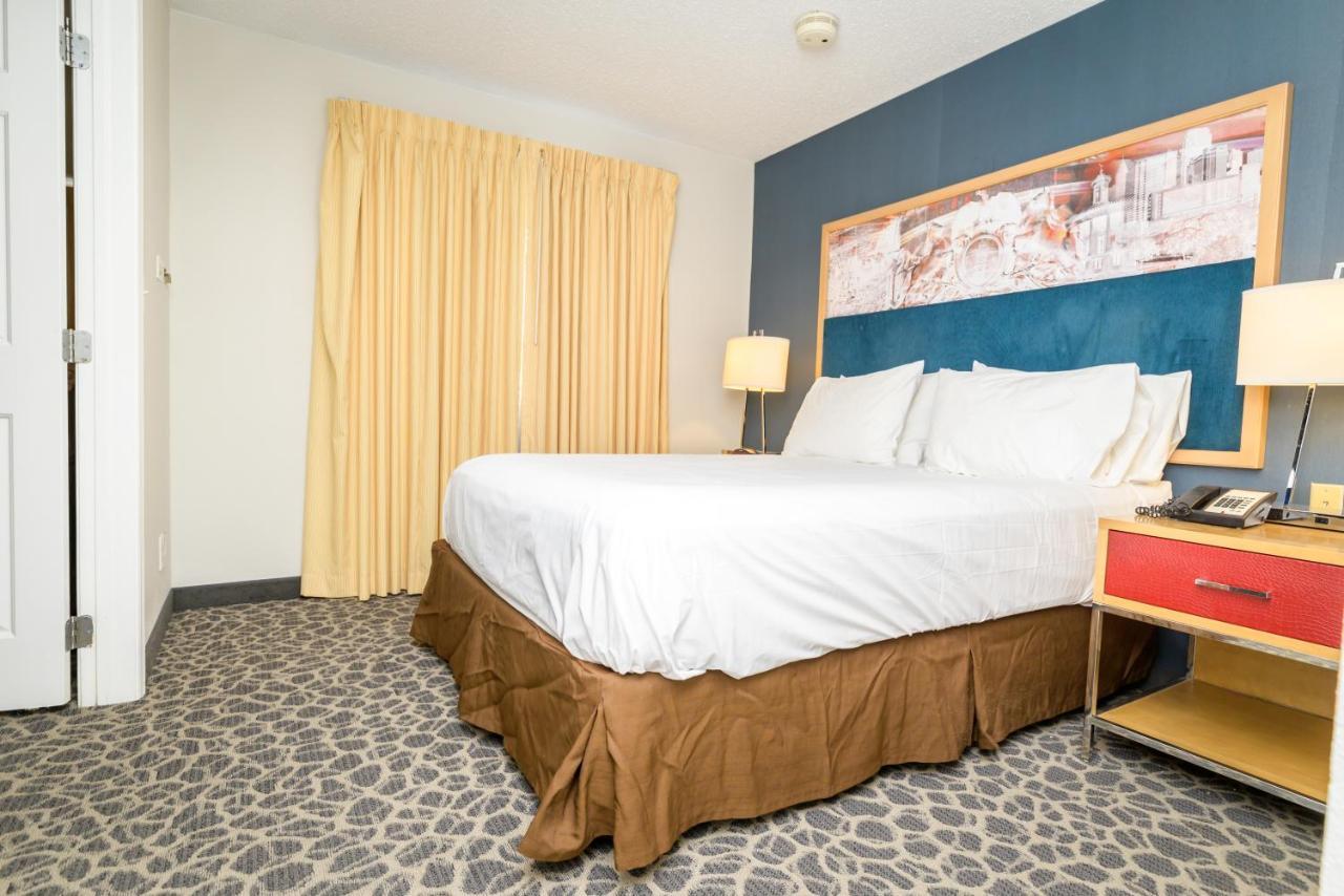 Philadelphia Suites At Airport - An Extended Stay Hotel Экстерьер фото