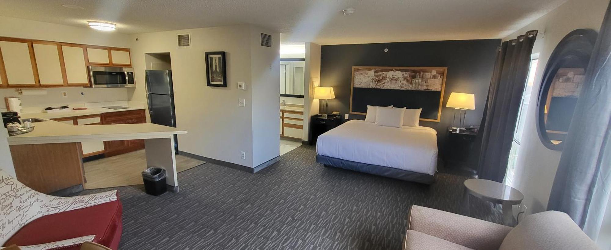 Philadelphia Suites At Airport - An Extended Stay Hotel Экстерьер фото